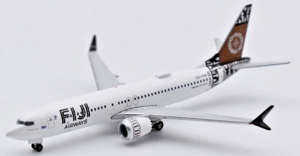 1/500 Fiji 737 Max 8 DQ-FAB "Island of Kadavu"