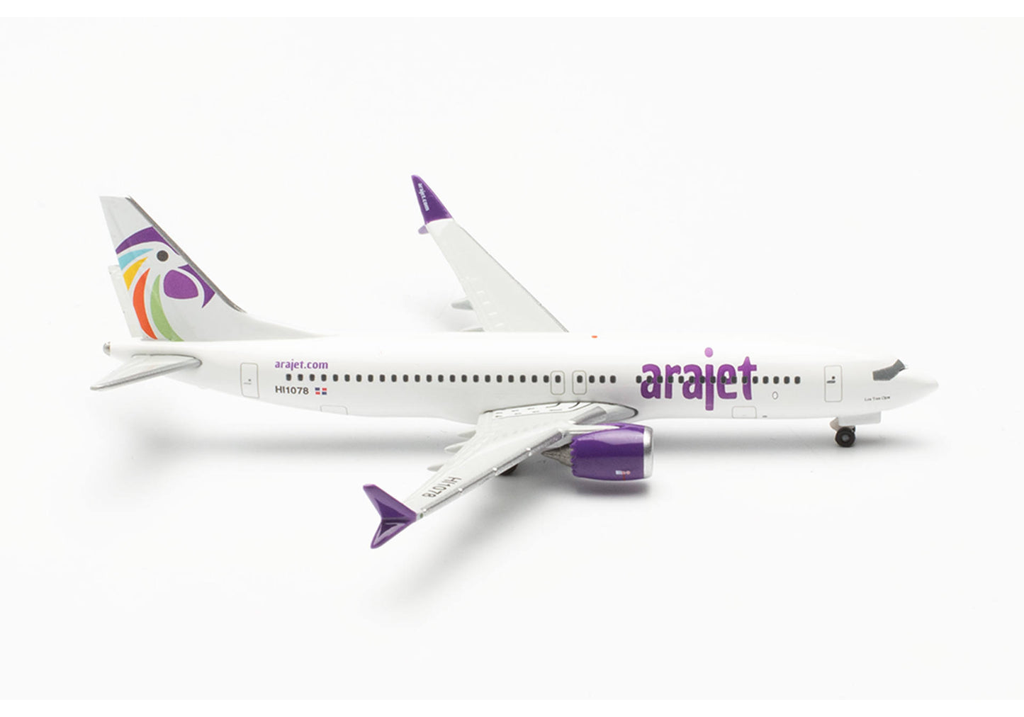 1/500 Arajet Boeing 737 Max 8 HI1078 "Los Tres Ojos"