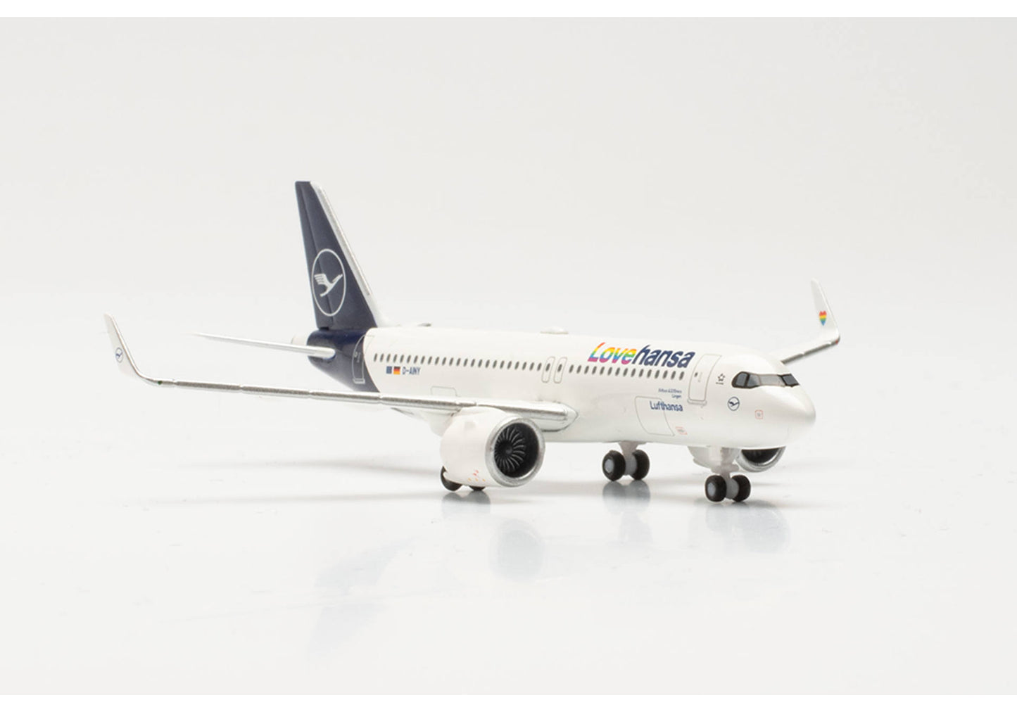 1/500 Lufthansa Airbus A320neo "Lovehansa" D-AINY "Lingen"