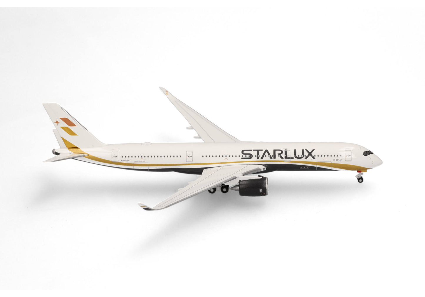 1/500 Starlux Airlines Airbus A350-900 B-58501