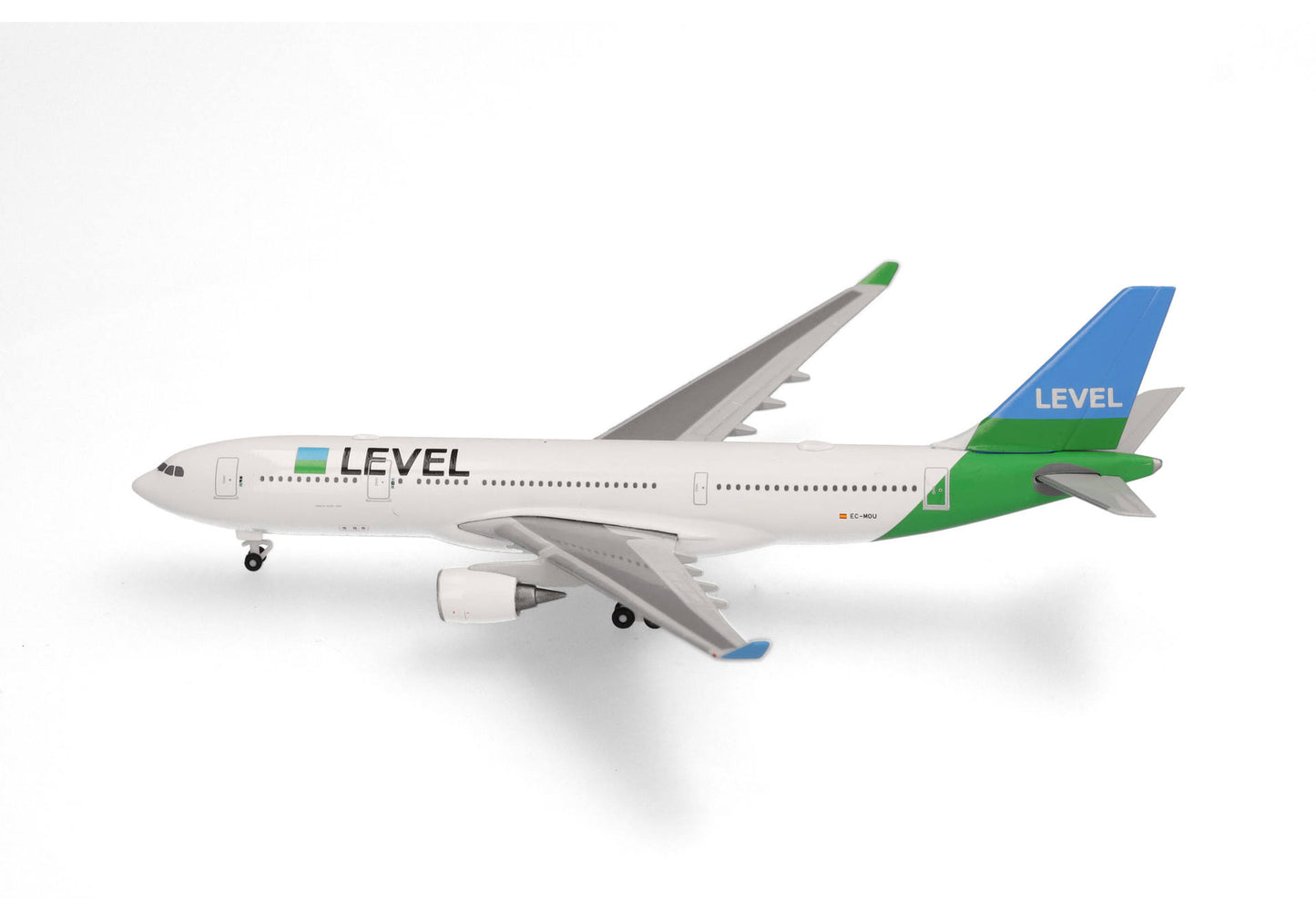 1/500 Level Airbus A330-200 EC-MOU