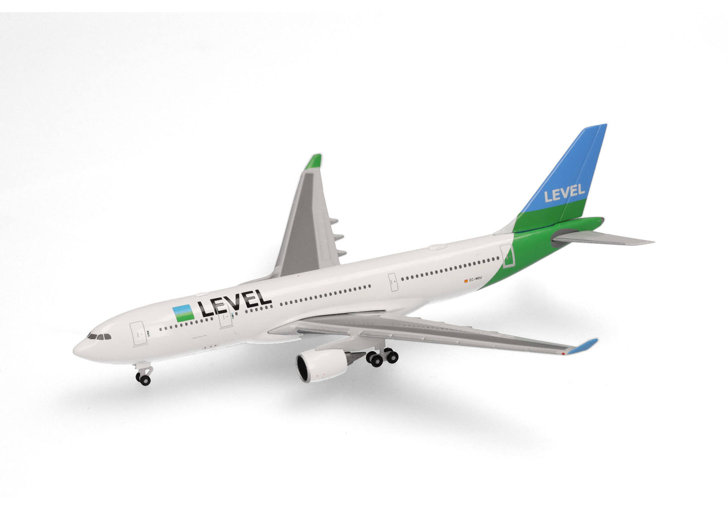 1/500 Level Airbus A330-200 EC-MOU