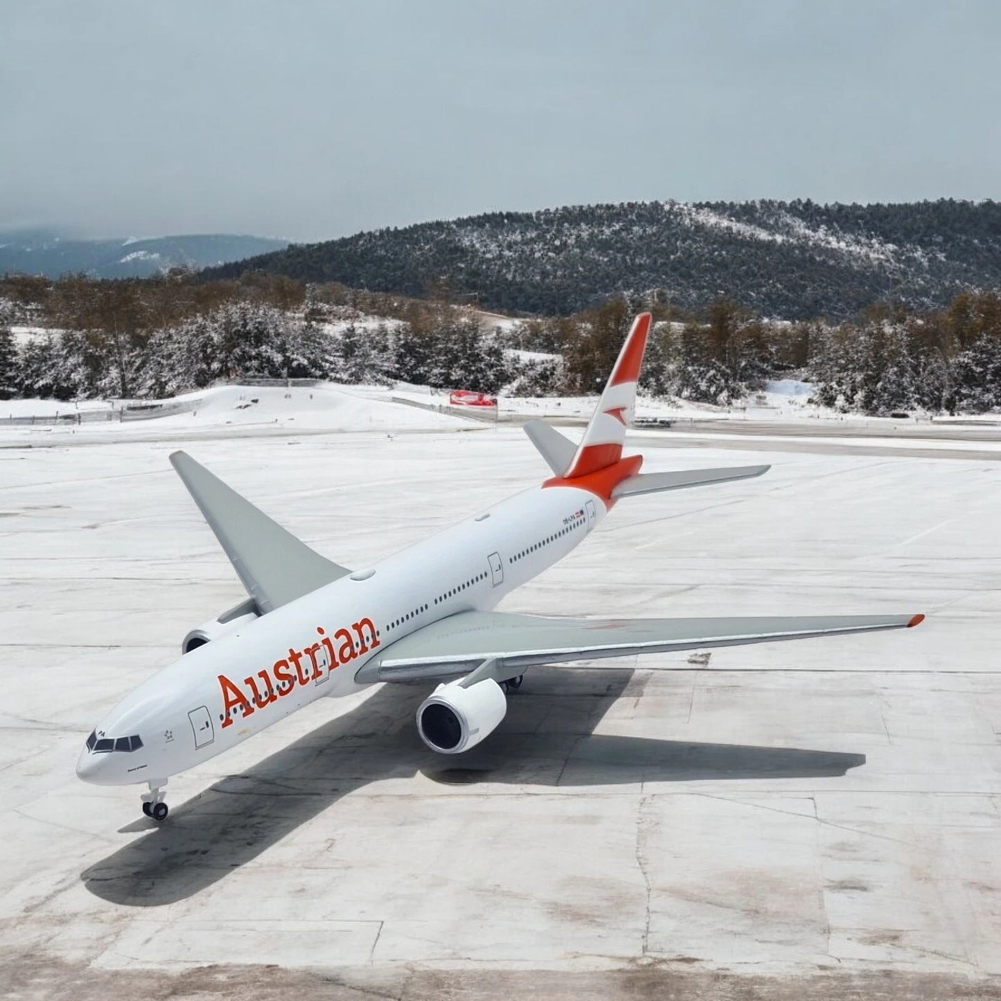 1/500 Austrian Airlines Boeing 777-200 OE-LPA "Sound of Music"