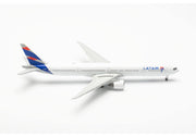 1/500 LATAM Airlines Brasil Boeing 777-300ER PT-MUF