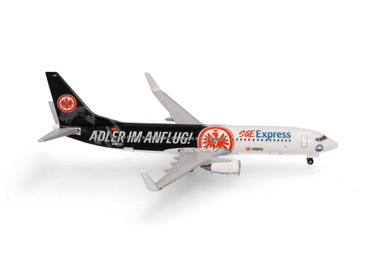 1/500 SunExpress Boeing 737-800 "Eintracht Frankfurt SGE Express" TC-SPM "Adler im Anflug"