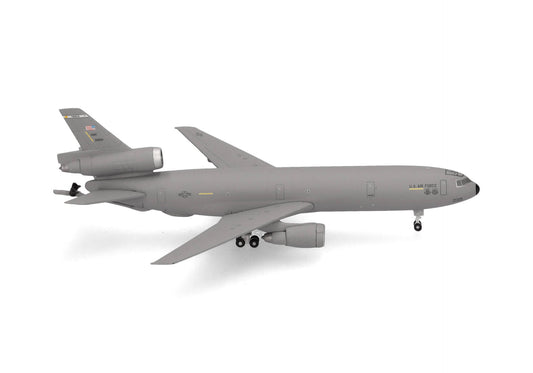 1/500 U.S. Air Force McDonnell Douglas KC-10 Extender 60th Air Mobility Wing Travis Air Base (Farewell Edition) 86-0031