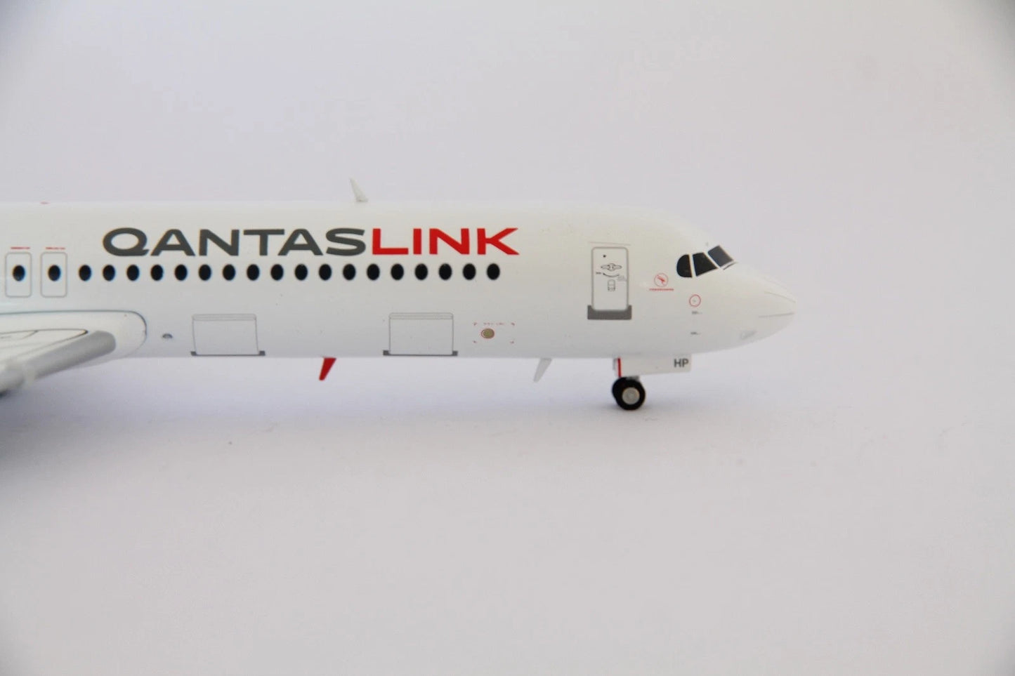 1/200 QantasLink Fokker 100 VH-NHP