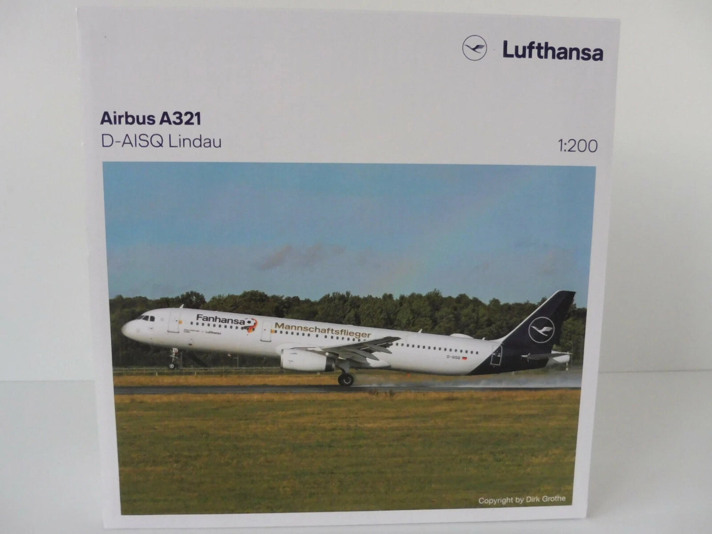 1/200 Lufthansa Airbus A321 "Fanhansa Team Plane" D-AISQ Lindau