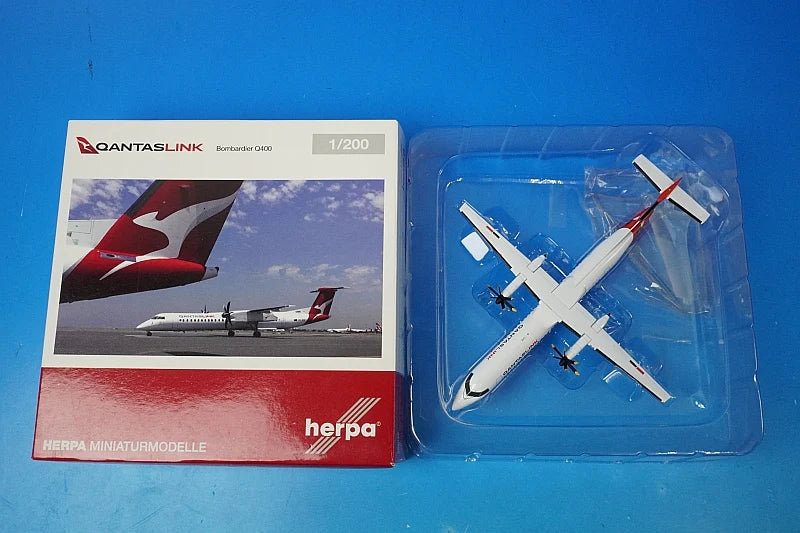 1/200 QantasLink Bombardier Q400 New Colors VH-QOK "Lismore"