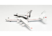 1/400 Antonov AN-225 Mriya & RKK Energiya Buran Space Orbiter (OK-1.01) Set CCCP-82060
