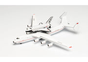 1/400 Antonov AN-225 Mriya & RKK Energiya Buran Space Orbiter (OK-1.01) Set CCCP-82060