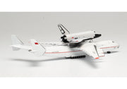 1/400 Antonov AN-225 Mriya & RKK Energiya Buran Space Orbiter (OK-1.01) Set CCCP-82060