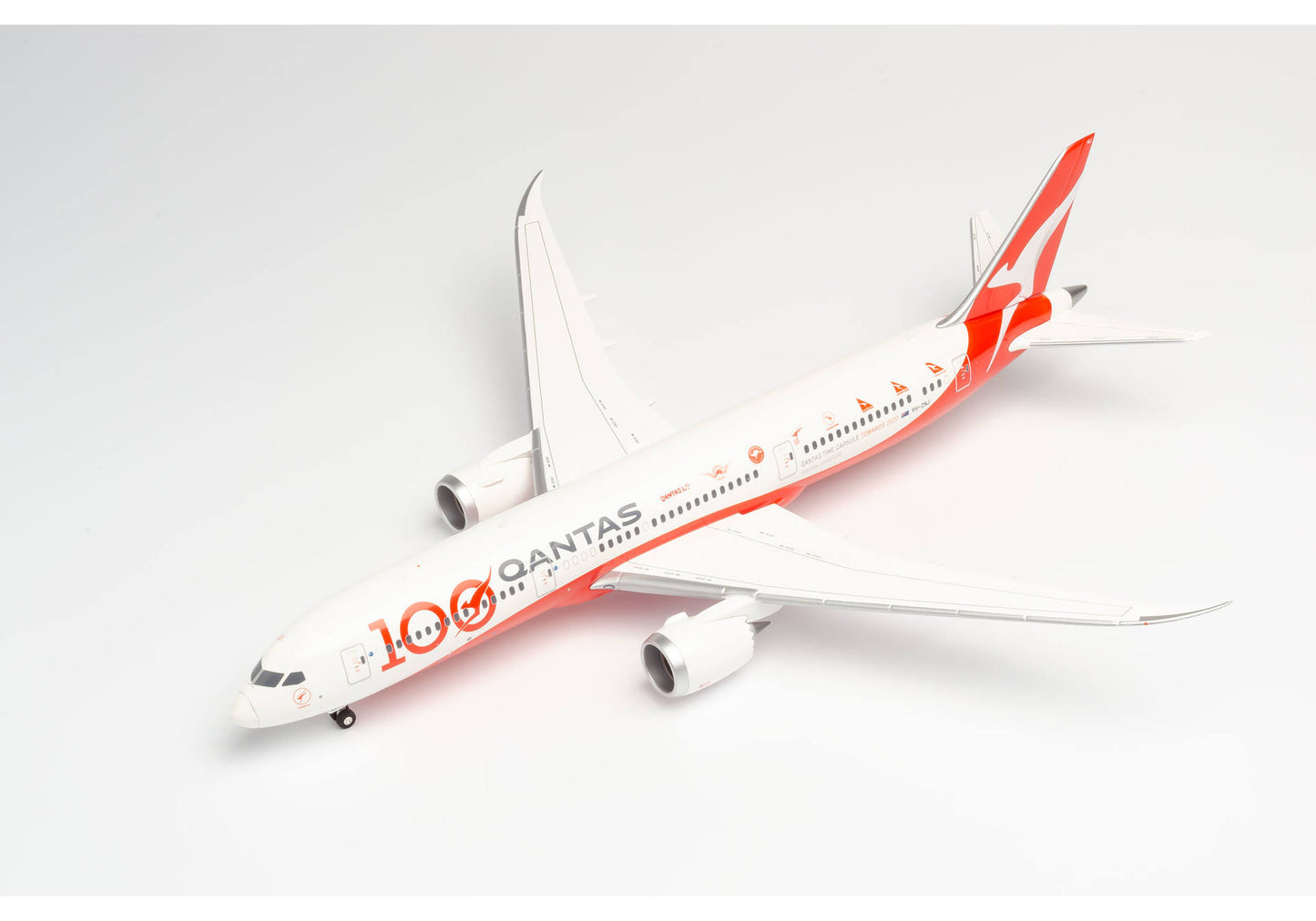 1/200 Qantas Boeing 787-9 Dreamliner 100th Anniversary "Longreach" VH-ZNJ
