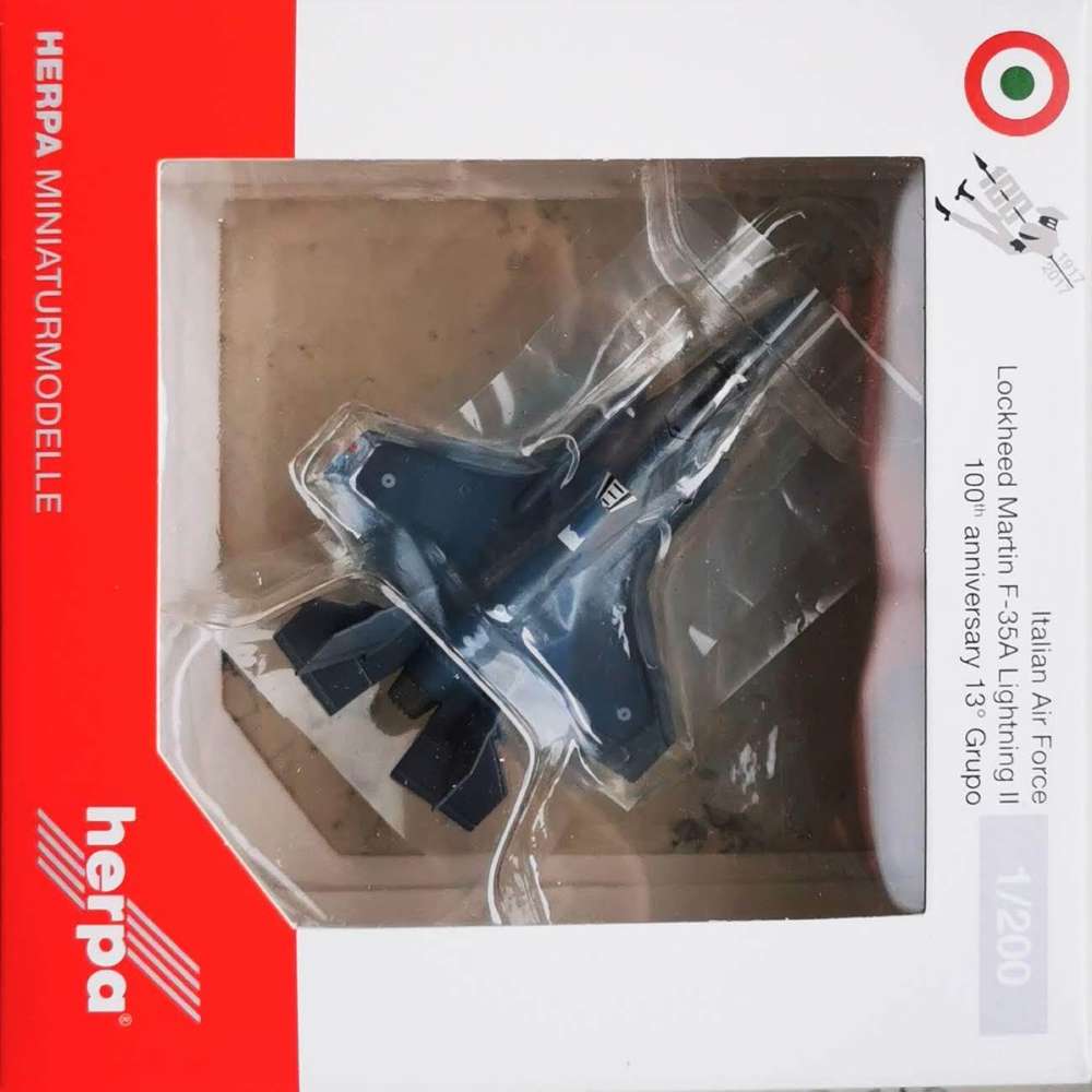 1/200 Italian Air Force Lockheed Martin F-35A Lightning II 32˚ Stormo 100th Anniversary 13˚ Grupo Amendola Air Base MM7357 / 32-07