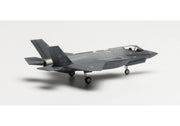 1/200 Italian Air Force Lockheed Martin F-35A Lightning II 32˚ Stormo 100th Anniversary 13˚ Grupo Amendola Air Base MM7357 / 32-07