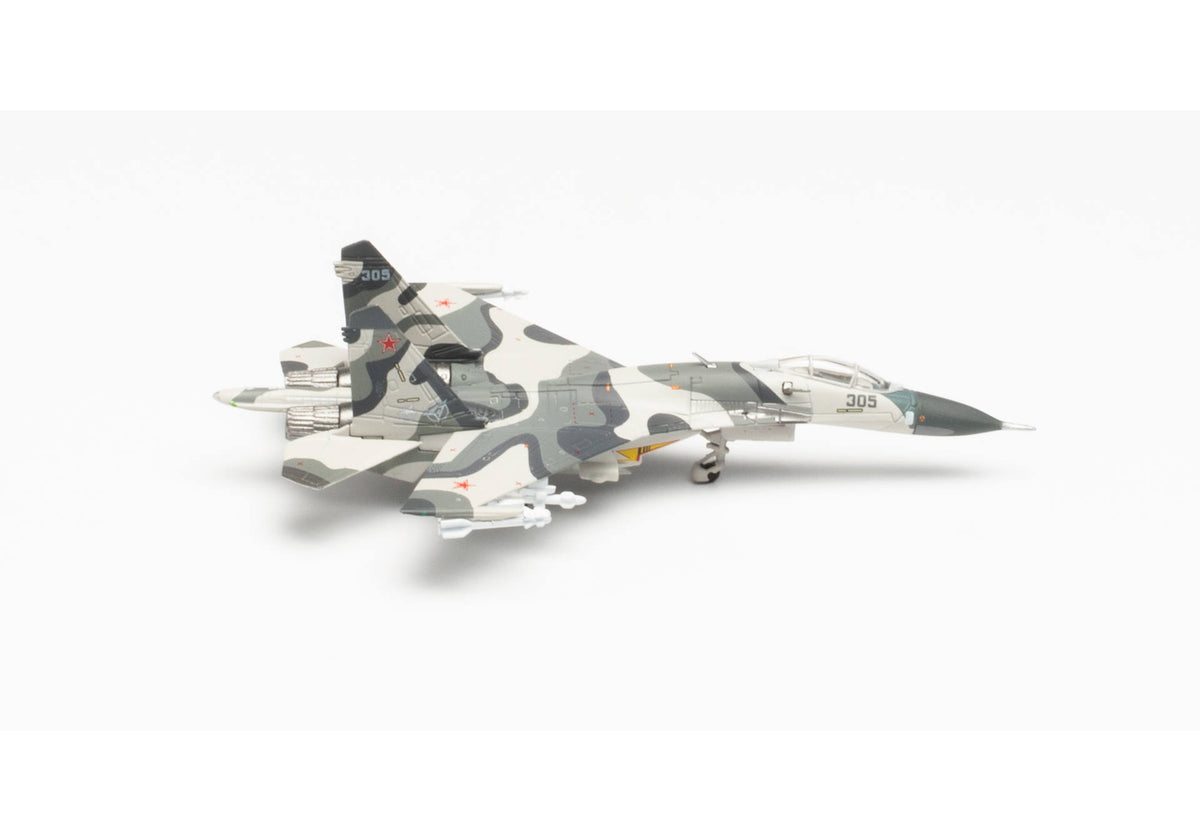 1/200 Sukhoi SU-27SM Demonstrator 305 Black