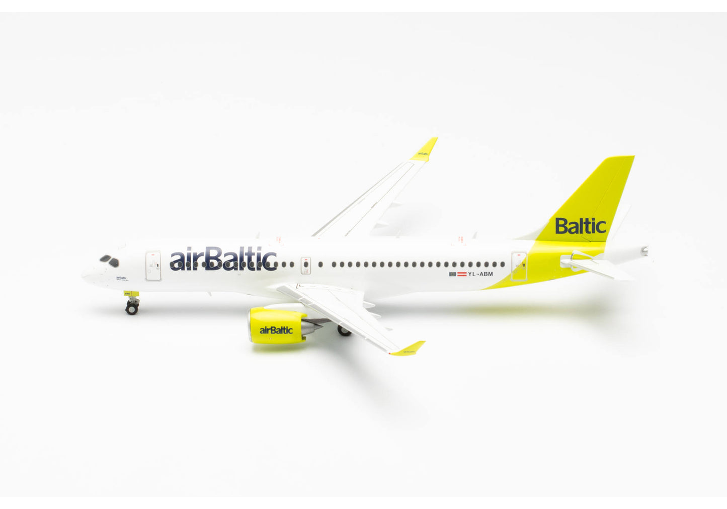 1/200 AirBaltic Airbus A220-300 YL-ABM
