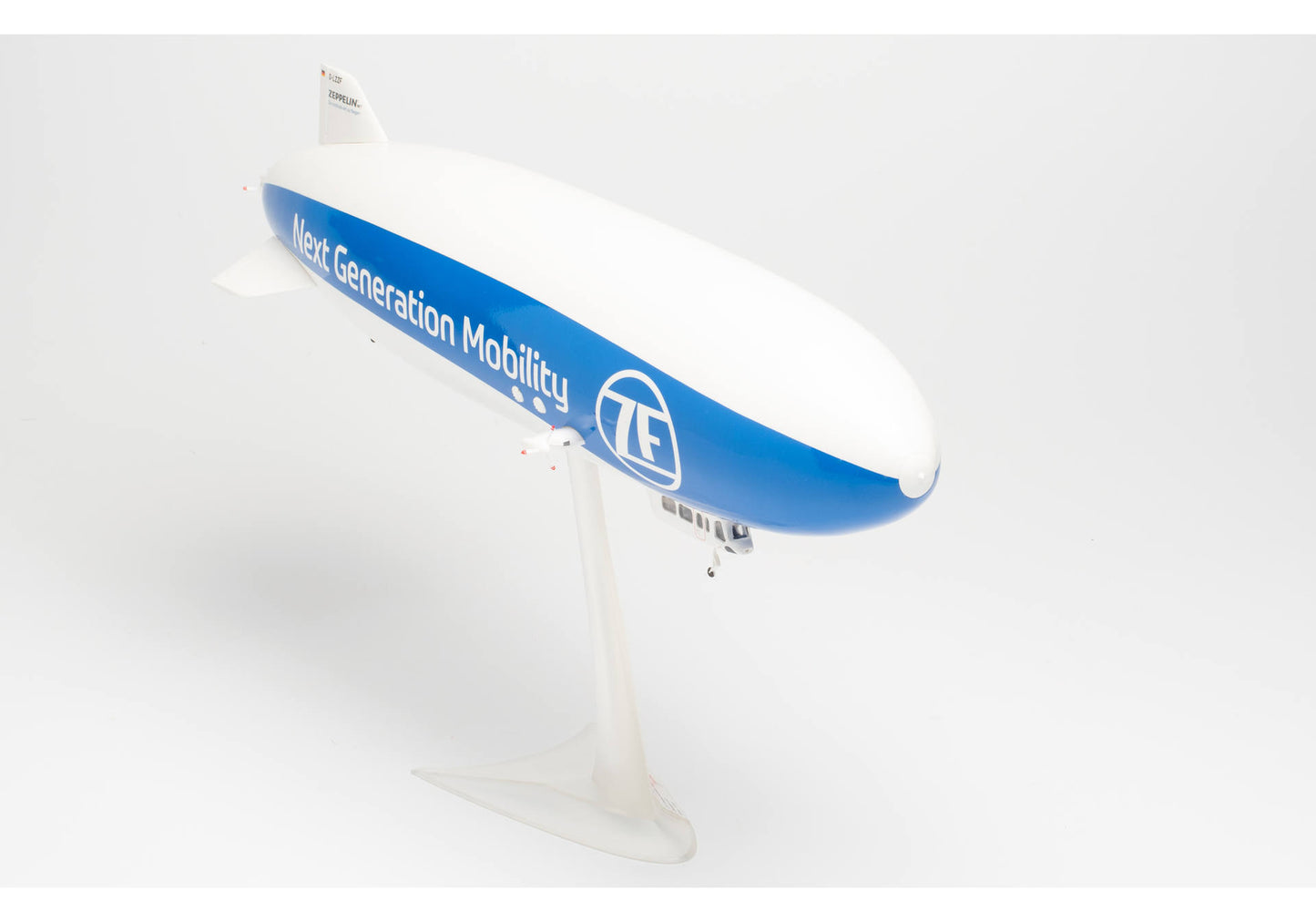 1/200 Zeppelin Reederei Zeppelin NT "ZF Next Generation Mobility" D-LZZF