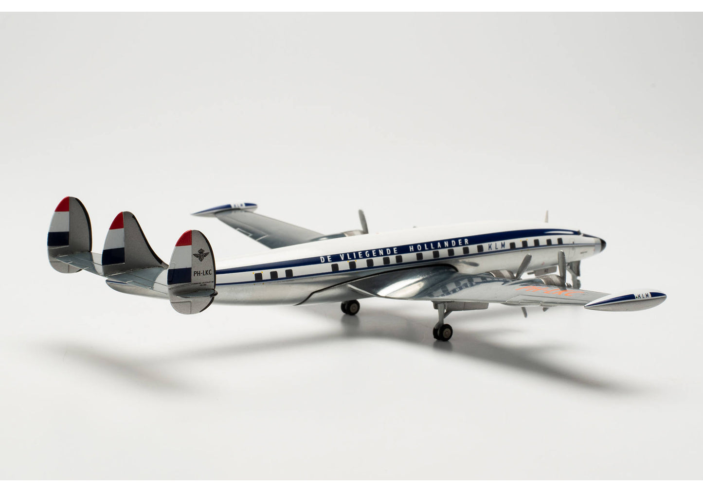 1/200 KLM Lockheed L-1049G Super Constellation PH-LKC "Negaton"