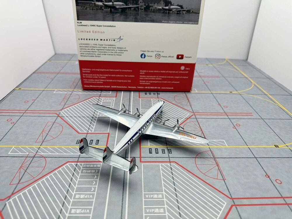 1/200 KLM Lockheed L-1049C Super Constellation PH-LKU "Photon"