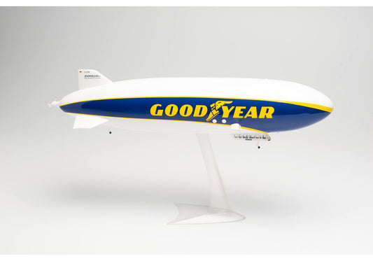 1/200 Goodyear Zeppelin NT D-LZFN