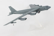 1/200 U.S. Air Force Boeing B-52G Stratofortress 4300th Bomb Wing Diego Cargia AB "Thunder Struck" 58-0216