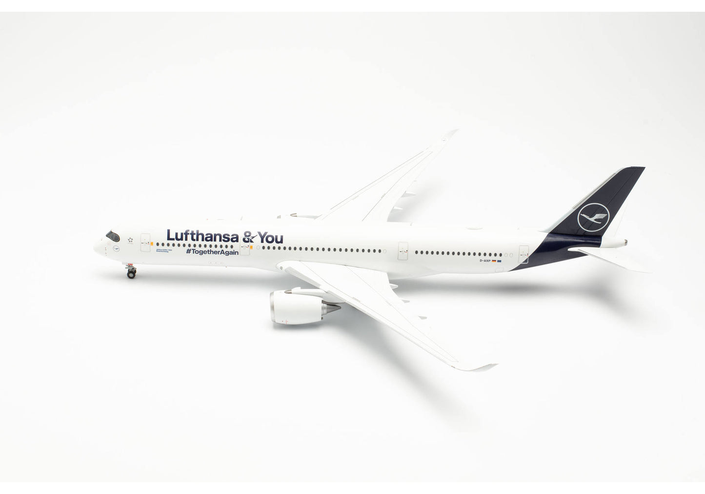1/200 Lufthansa Airbus A350-900 "Lufthansa & You" D-AIXP "Braunschweig"