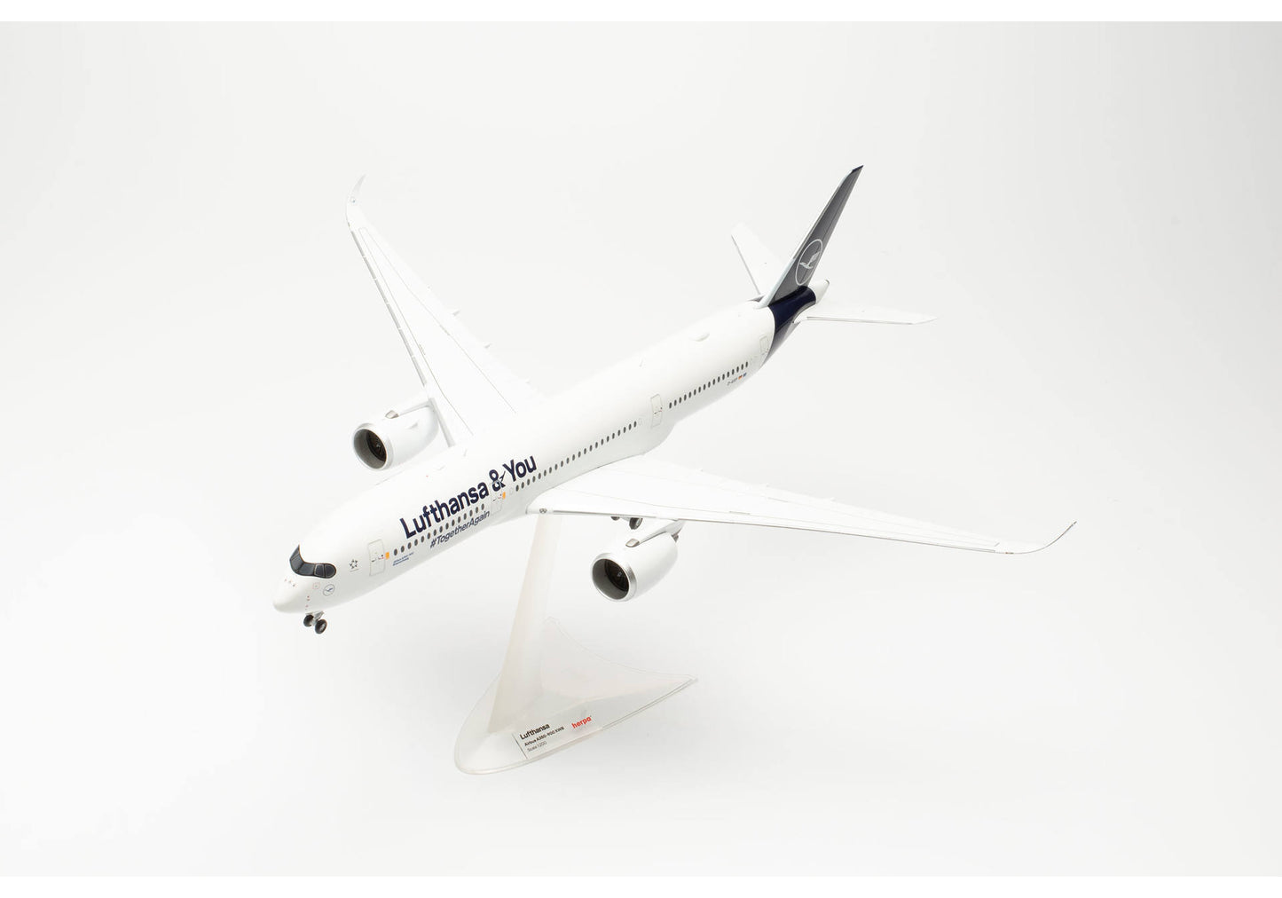 1/200 Lufthansa Airbus A350-900 "Lufthansa & You" D-AIXP "Braunschweig"