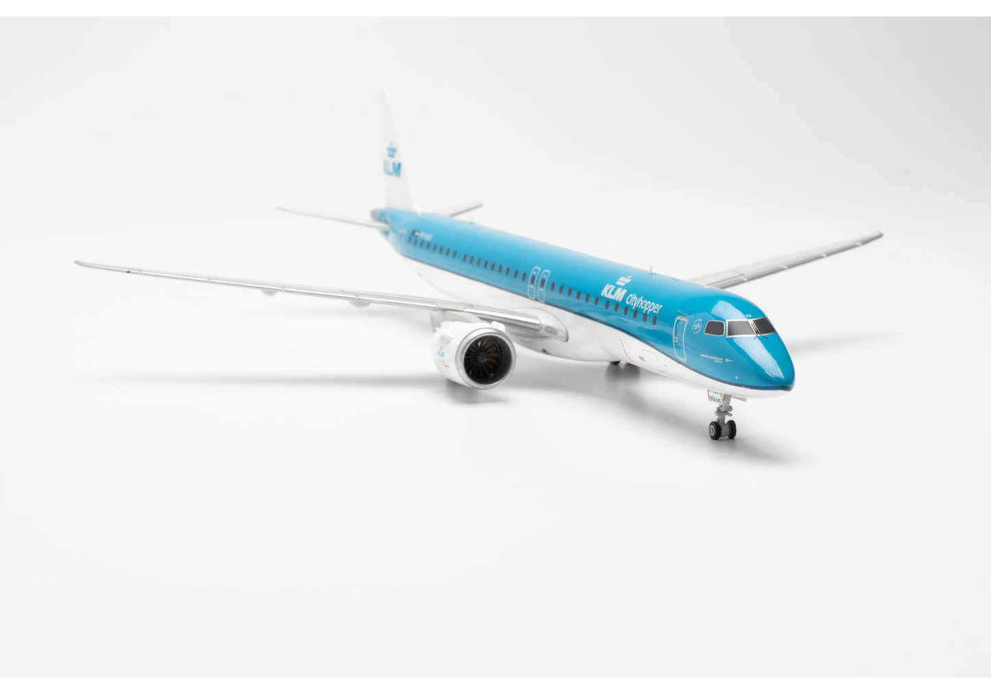 1/200 KLM Cityhopper Embraer E195-E2 PH-NXA
