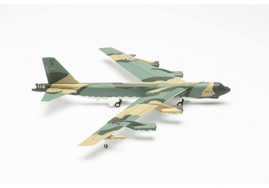 1/200 U.S. Air Force Boeing B-52G Stratofortress 596th Bomb Sqn Operation Secret Squirrel "El Lobo II" 58-0185