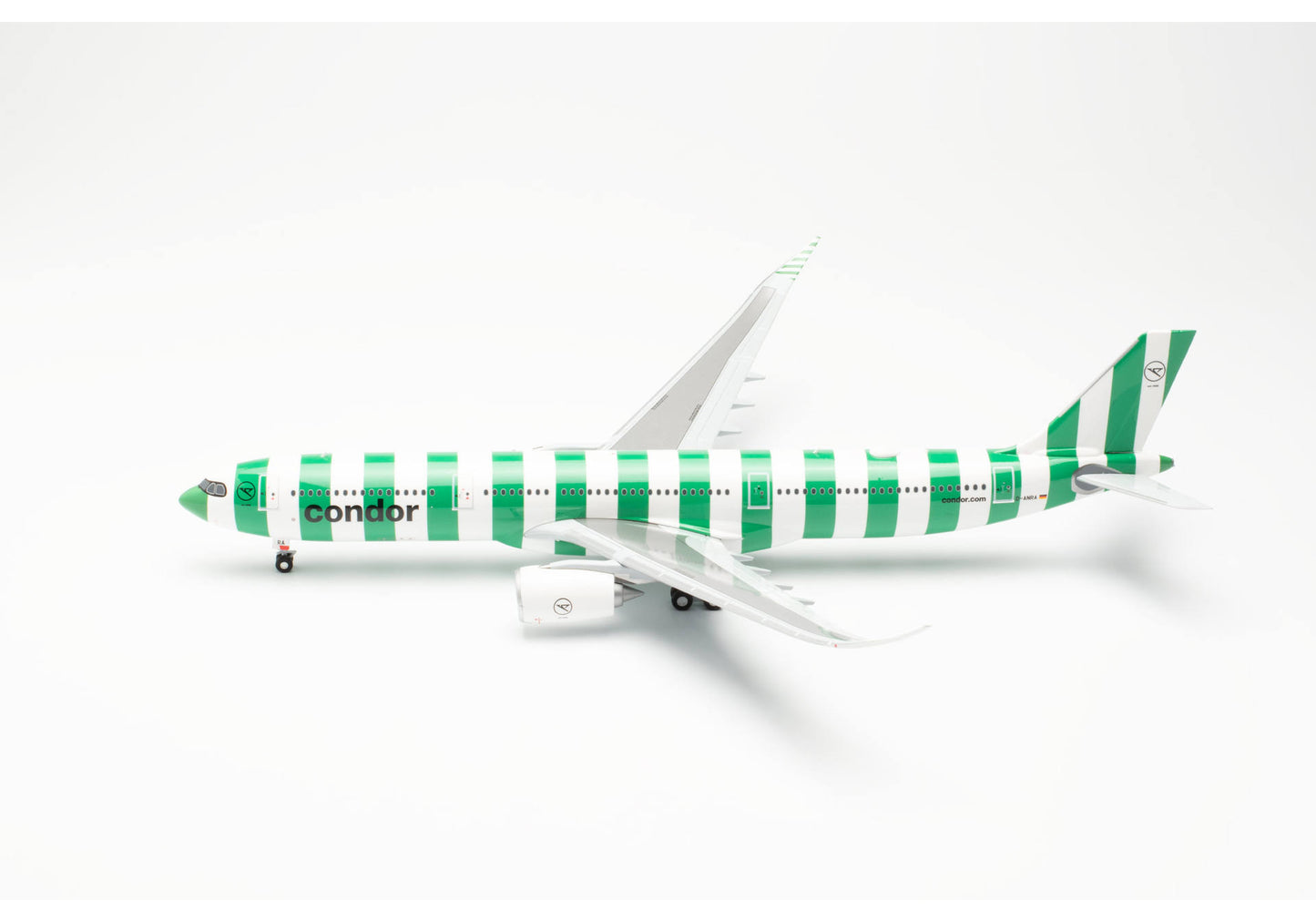 1/200 Condor Airbus A330-900neo "Island" D-ANRA