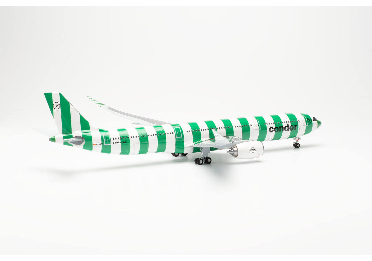 1/200 Condor Airbus A330-900neo "Island" D-ANRA