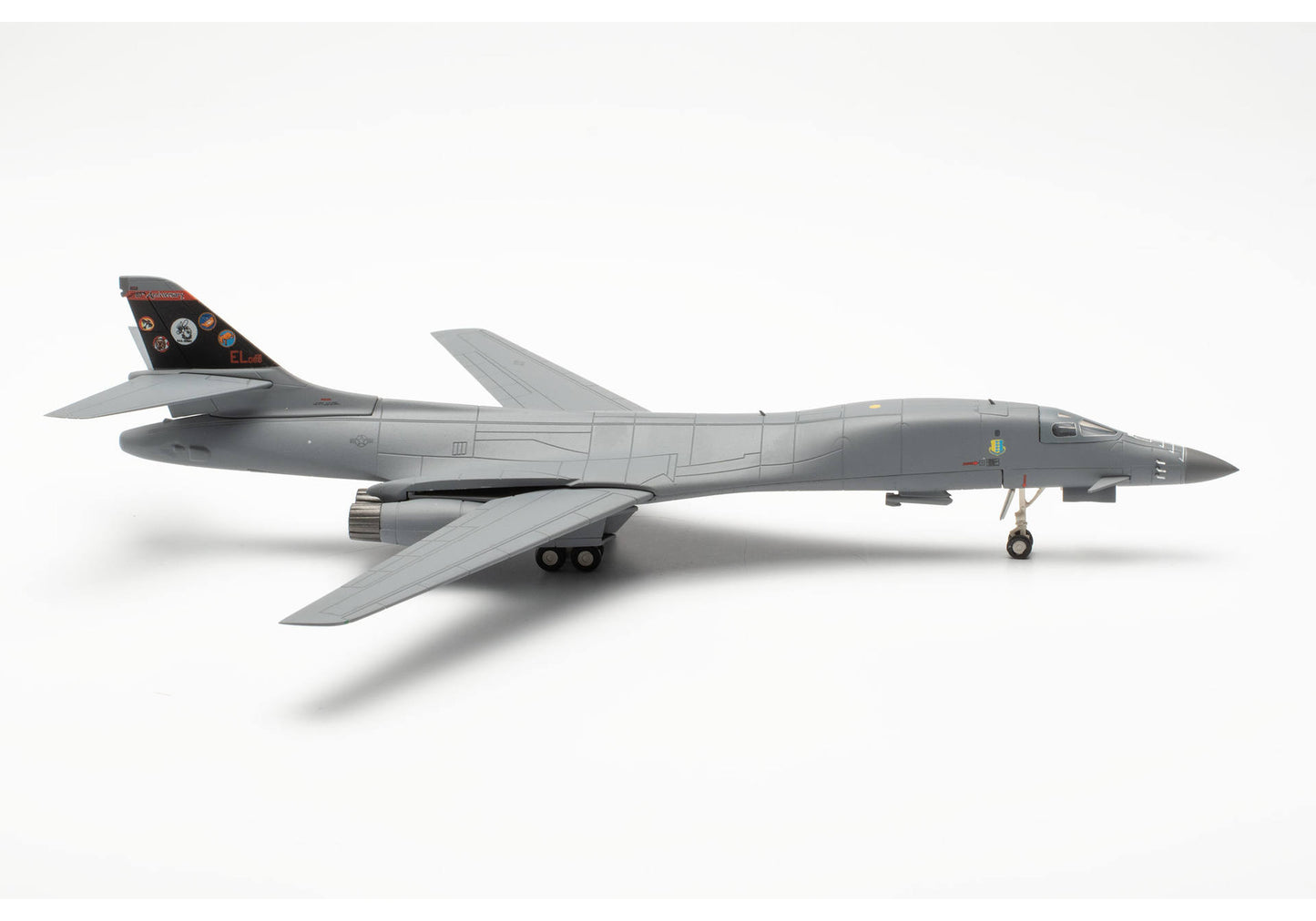 1/200 U.S. Air Force Rockwell B-1B Lancer 34th Bombardment Squadron 28th Bombardment Wing Ellsworth AB Doolittle Raid 80th Anniversary 85-0060