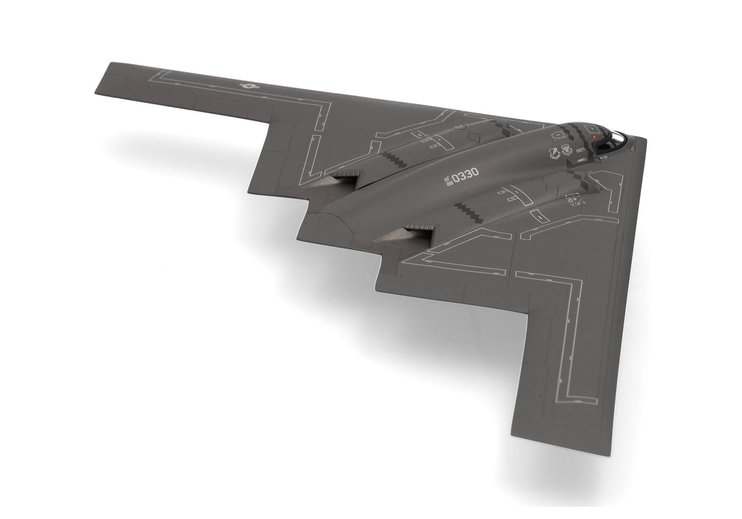 1/200 U.S. Air Force Northrop Grumman B-2A Spirit 393rd Bomb Squadron Whiteman "Spirit of California" 88-0330