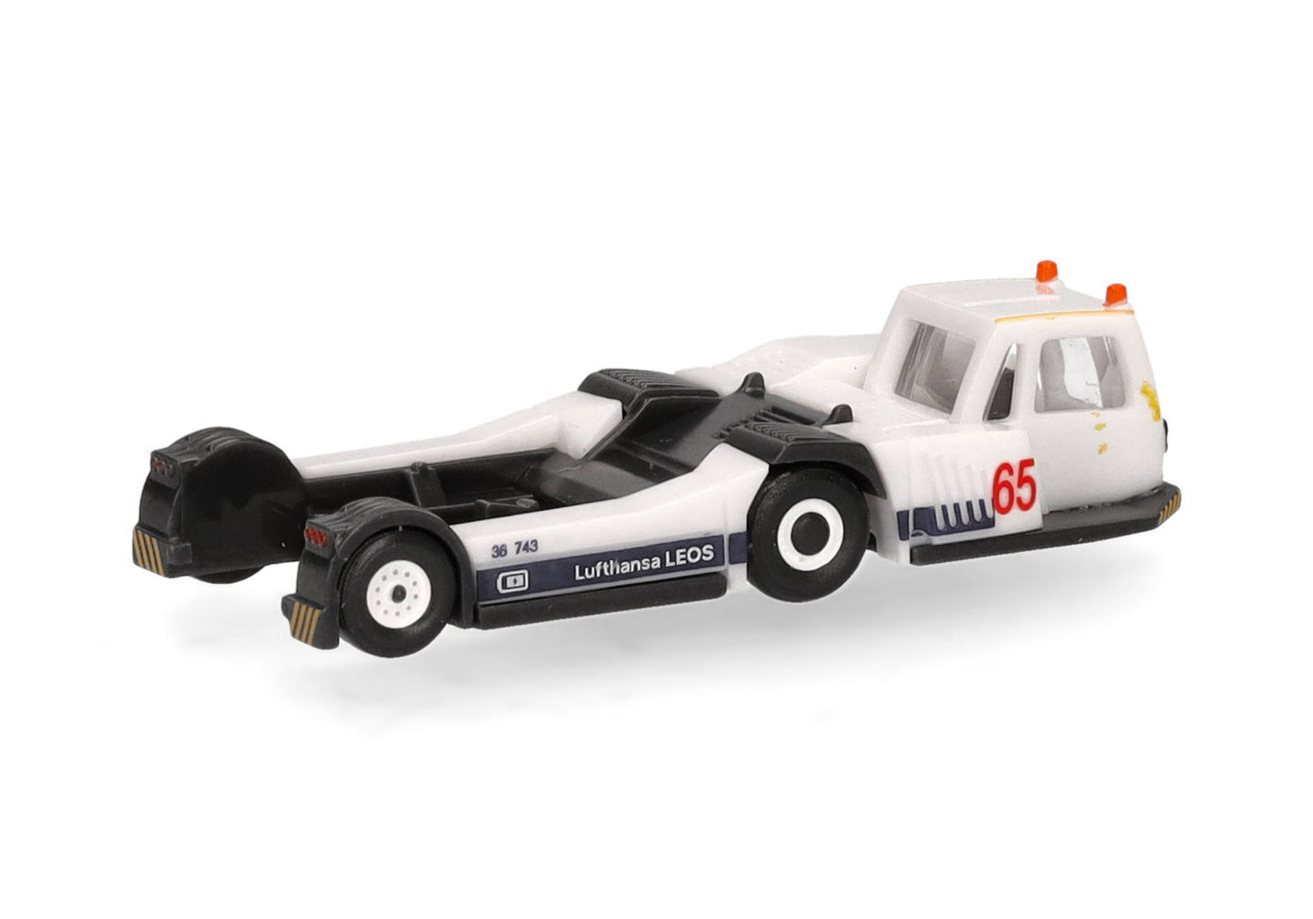 1/200 Lufthansa LEOS Goldhofer AST-2 Tractor