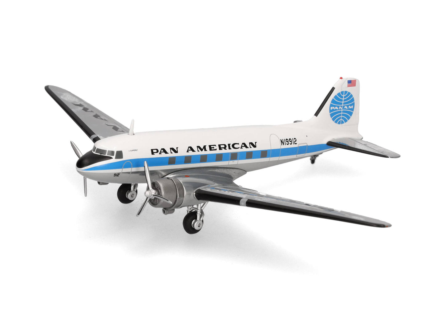 1/200 Pan American World Airways Douglas DC-3 N19912 "Clipperle"