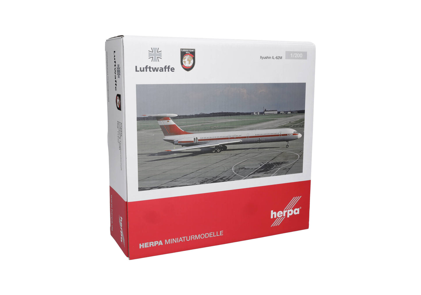 1/200 Luftwaffe Flugbereitschaft Ilyushin IL-62M 11+22