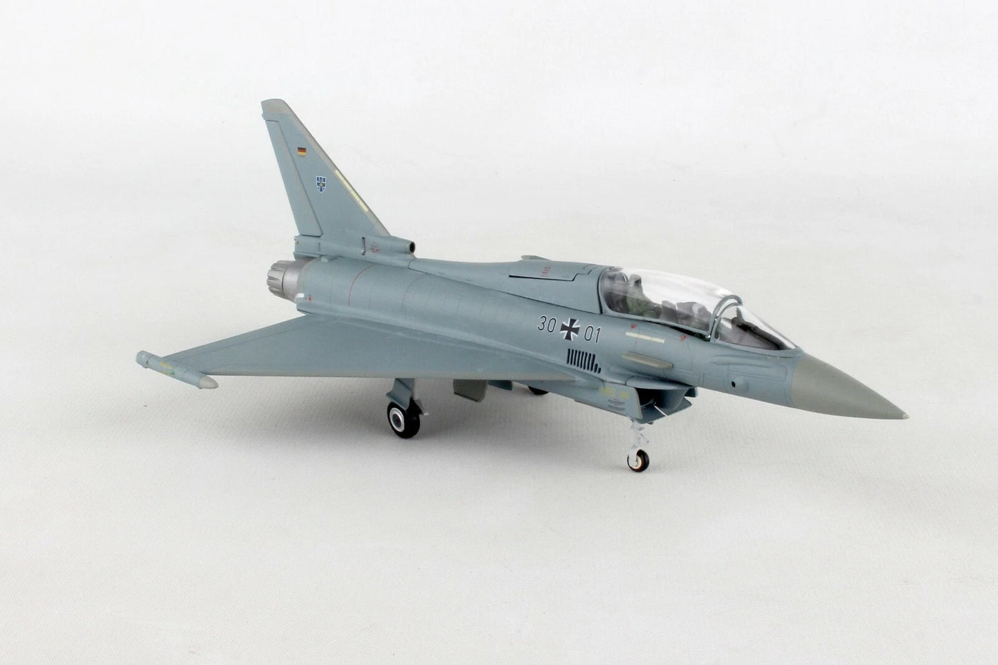 1/72 Luftwaffe Eurofighter Typhoon Twin-Seat TaktLwG 73 "Steinhoff" Laage Air Base 30+01