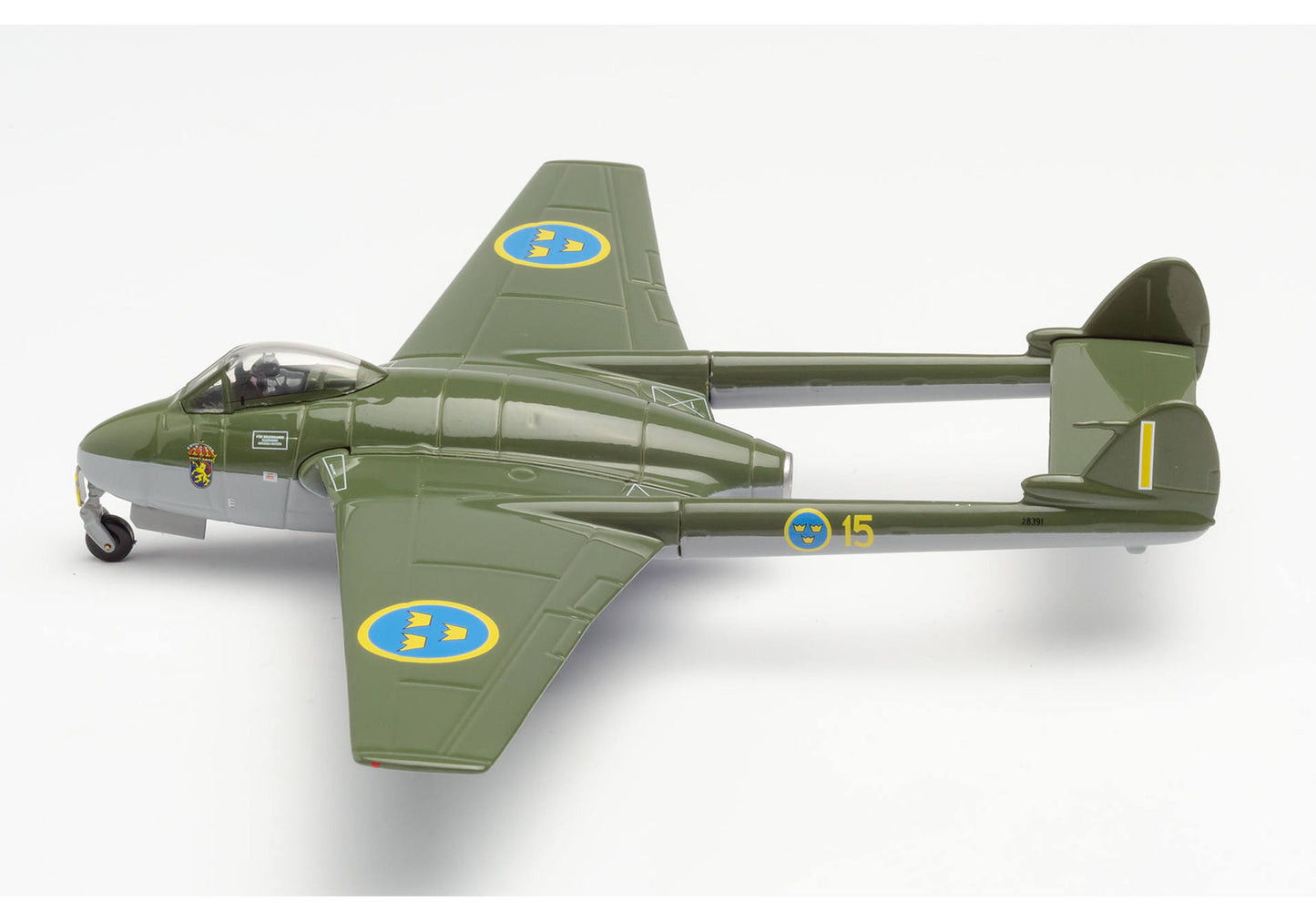 1/72 Royal Swedish Air Force De Havilland Vampire J 28B (FB.50) F 15 (Hälsinge Air Force Wing) Söderhamn Air Base 28219 / Yellow I