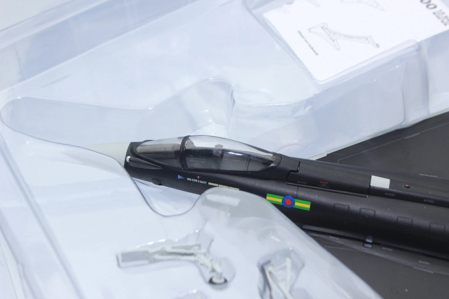 1/72 Eurofighter Typhoon No IX(B) Squadron RAF Lossiemouth "Batman" Agressor Scheme ZJ914 / WS-T