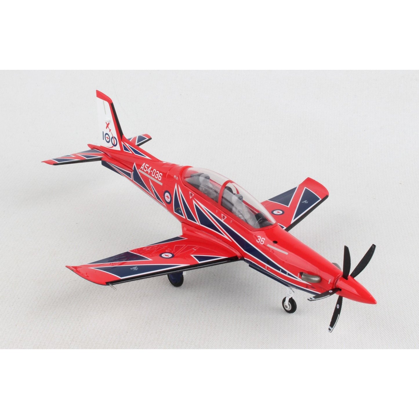 1/72 Royal Australian Air Force Pilatus PC-21 Roulettes Aerobatic Team "RAAF 100"A54-036