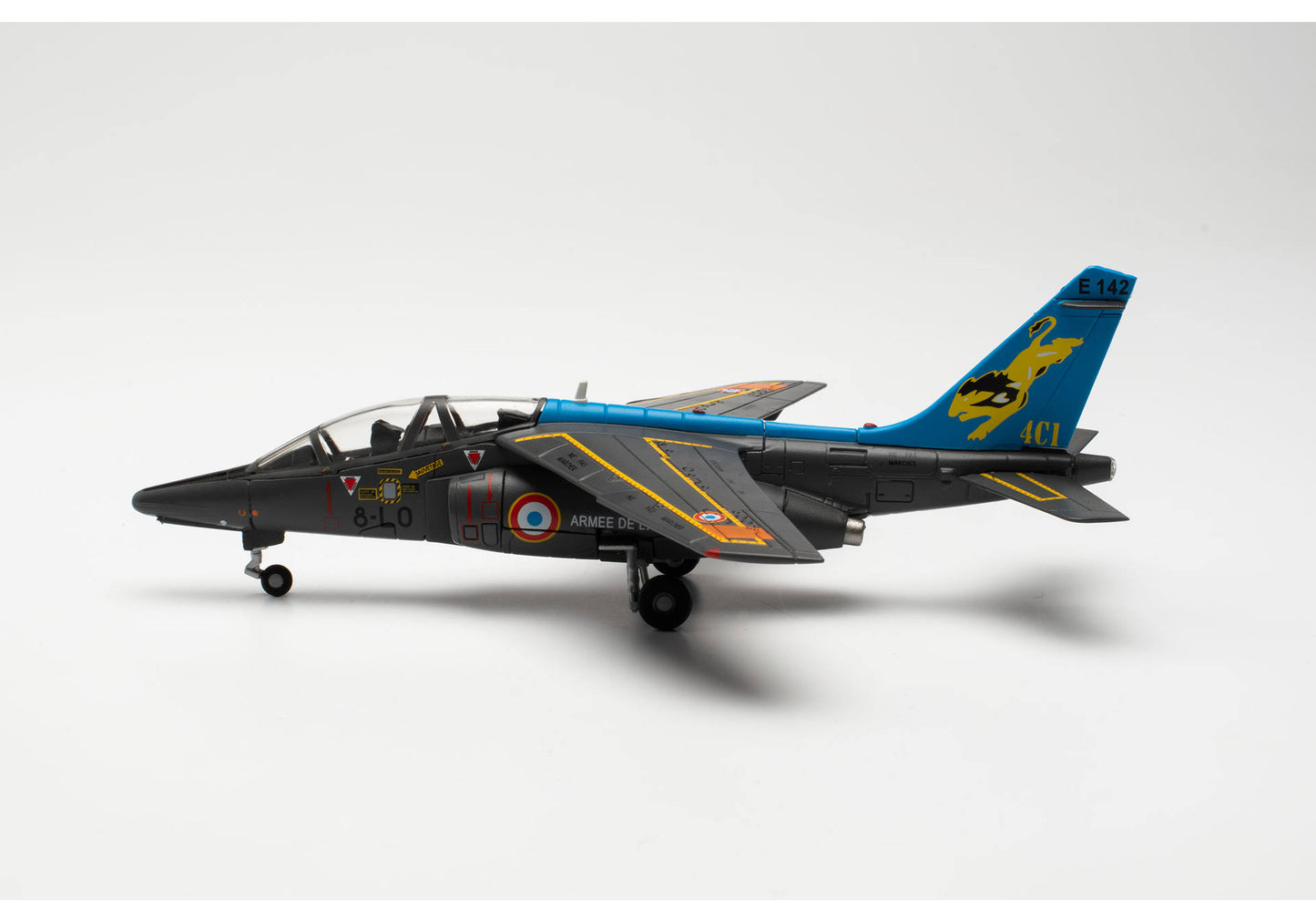 1/72 French Air Force Alpha Jet E ETO 01.008 (Escadron de Transition Opérationnelle) BA 120 Cazaux E142 / 8-LO