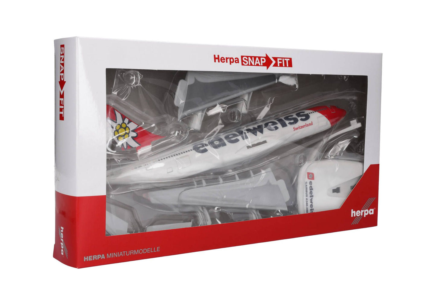 1/200 SNAP FIT Edelweiss Air Airbus A340-300 HB-JMC "Flumserberg"