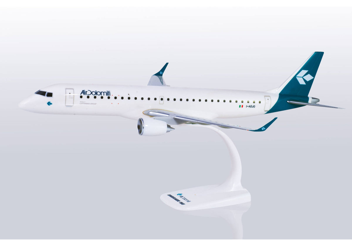 1/200 SNAP FIT Air Dolomiti Embraer E195 New Colours I-ADJO