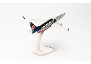 1/200 SNAP FIT Sun Express Boeing 737-800 "Eintracht Frankfurt SGE Express" TC-SRC