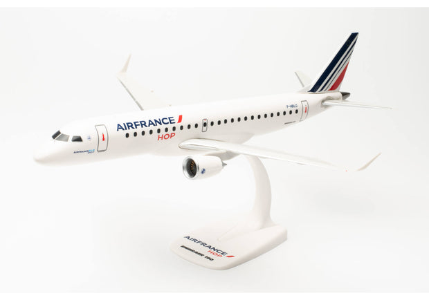 1/100 SNAP FIT Air France HOP Embraer E190 F-HBLQ