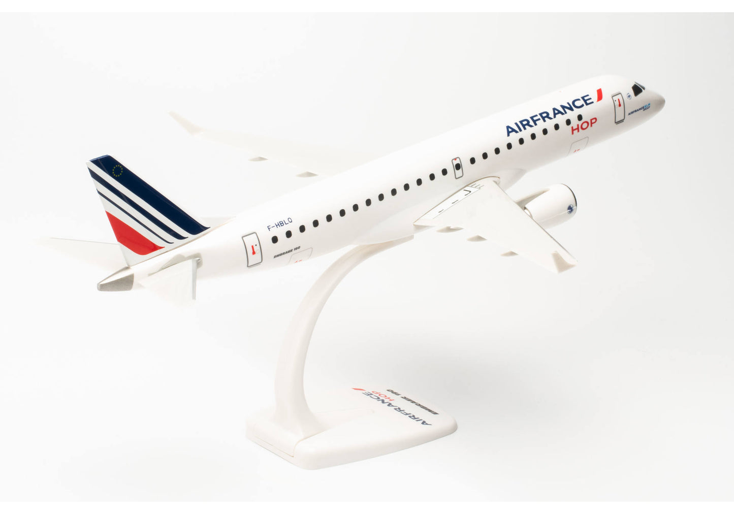 1/100 SNAP FIT Air France HOP Embraer E190 F-HBLQ