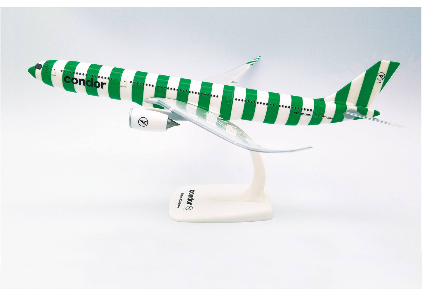 1/200 SNAP FIT Condor Airbus A330-900neo "Island" New 2022 Colors D-ANRD