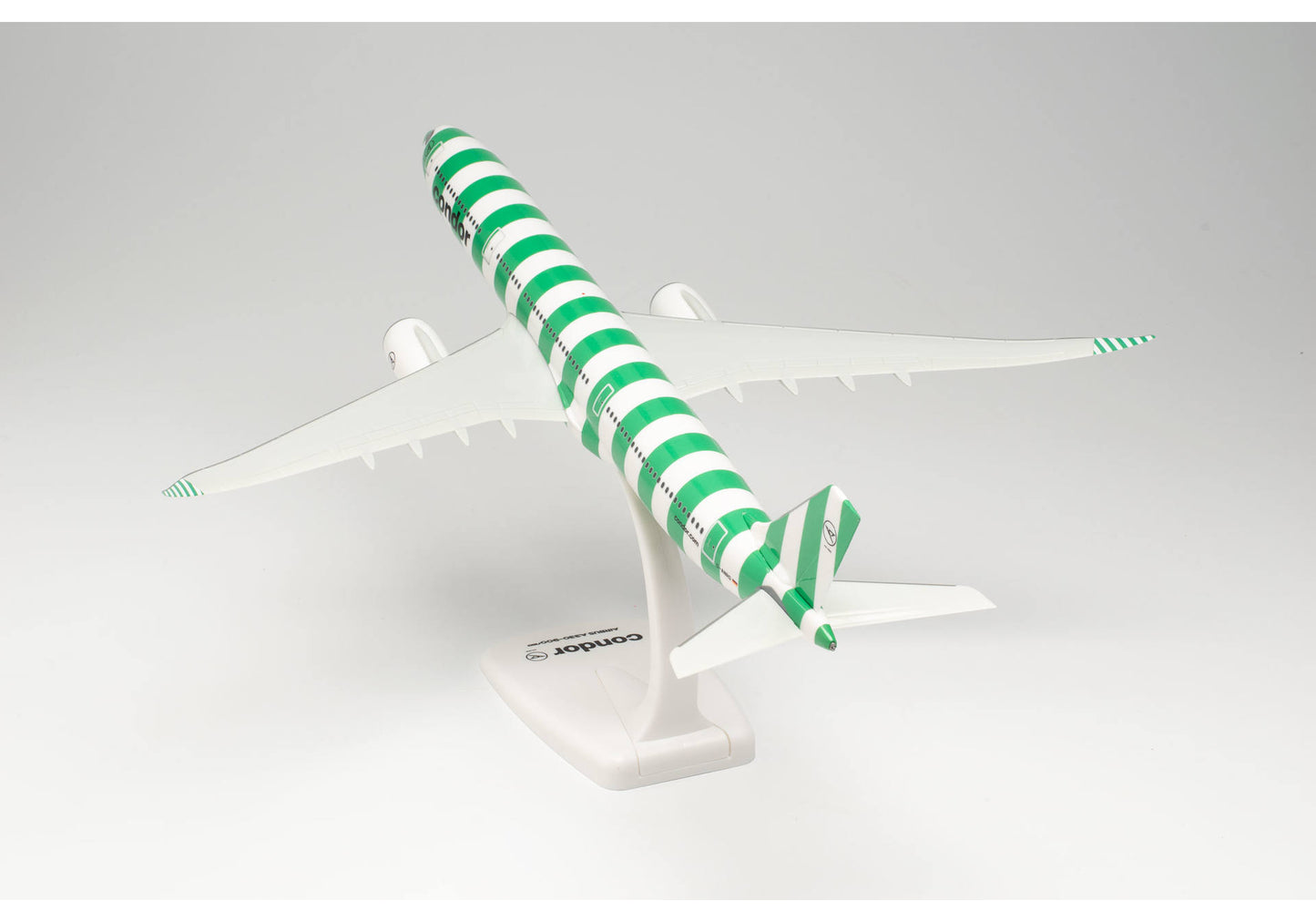 1/200 SNAP FIT Condor Airbus A330-900neo "Island" New 2022 Colors D-ANRD