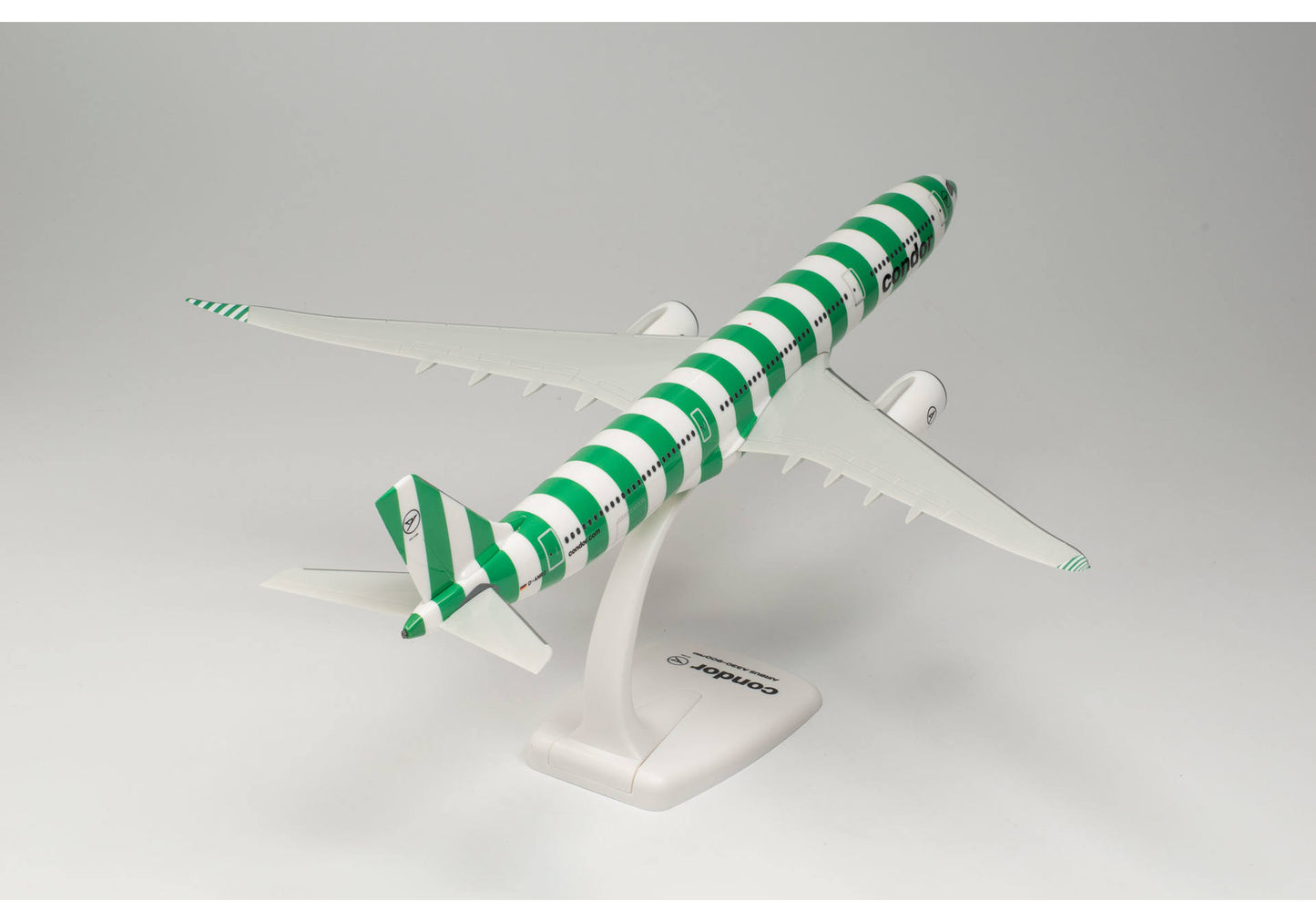 1/200 SNAP FIT Condor Airbus A330-900neo "Island" New 2022 Colors D-ANRD